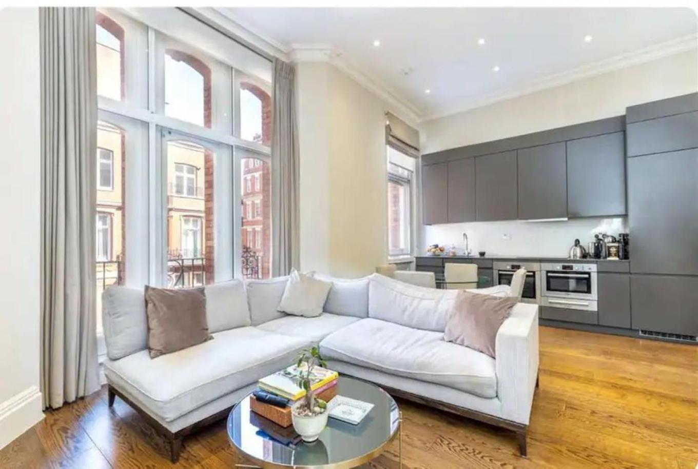 Gorgeous Condos In Tribeca Нью-Йорк Екстер'єр фото