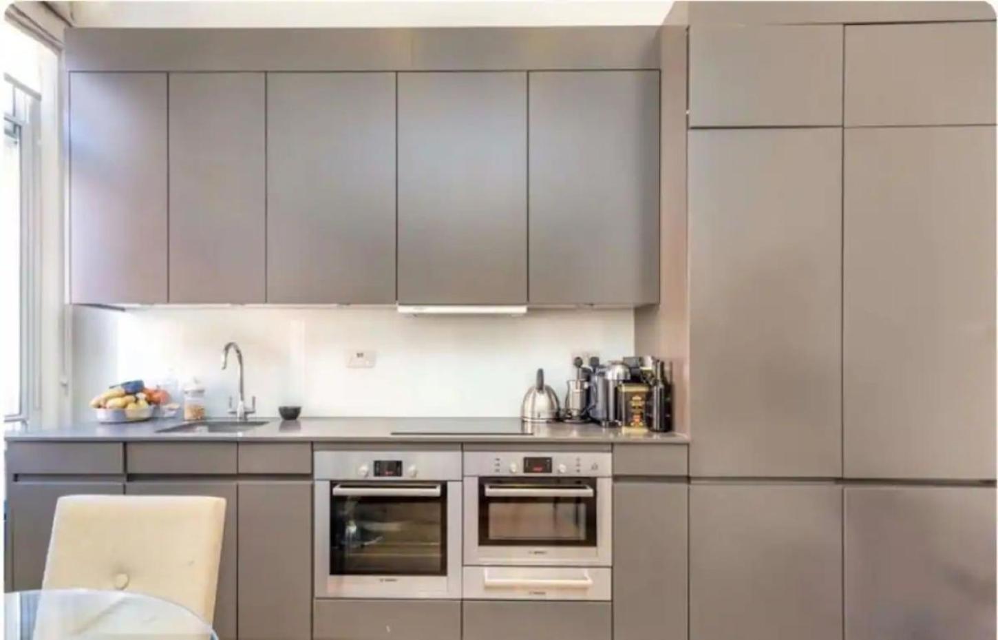 Gorgeous Condos In Tribeca Нью-Йорк Екстер'єр фото
